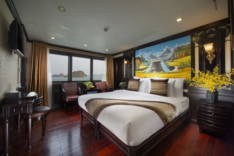 luxury room in Cruise