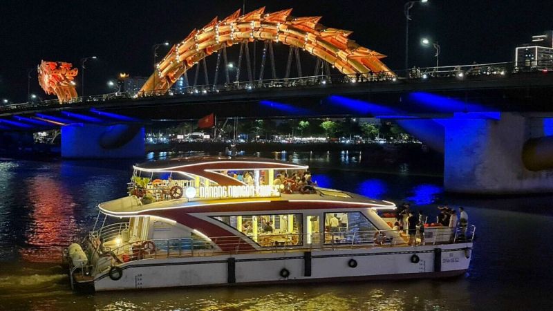 Cruise in Da Nang River