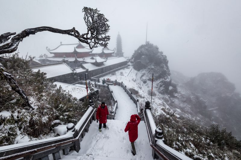 Snow in Fansipan