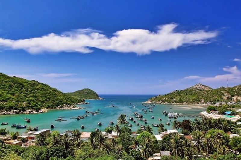 Vinh Hy bay in Vietnam