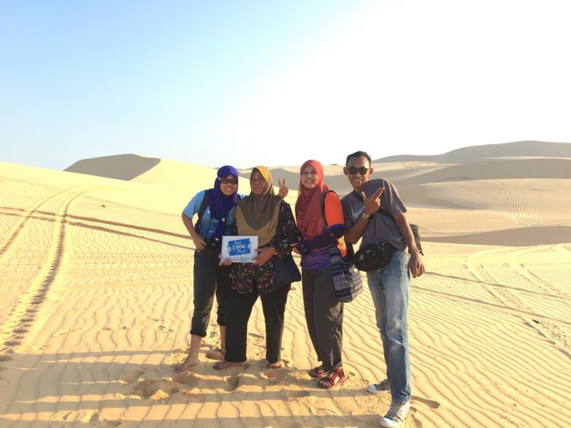 white sand dune in vietnam